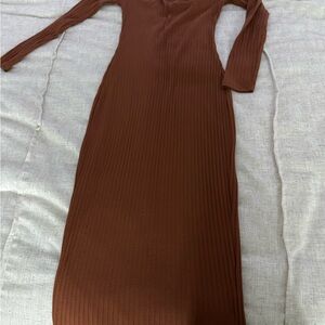Windsor Ribbed Long Sleeve Maxi Dress in Chestnut